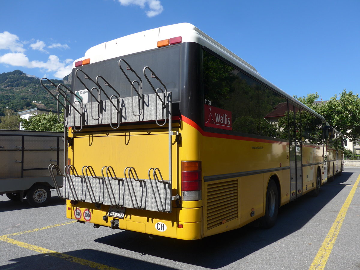 (195'319) - PostAuto Wallis - VS 241'969 - Setra (ex Zerzuben, Visp-Eyholz Nr. 62; ex PostAuto Wallis) am 29. Juli 2018 in Brig, Garage