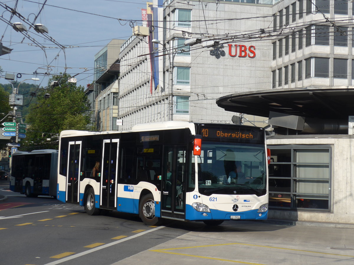 (195'375) - VBL Luzern - Nr. 621/LU 15'014 - Mercedes am 1. August 2018 beim Bahnhof Luzern