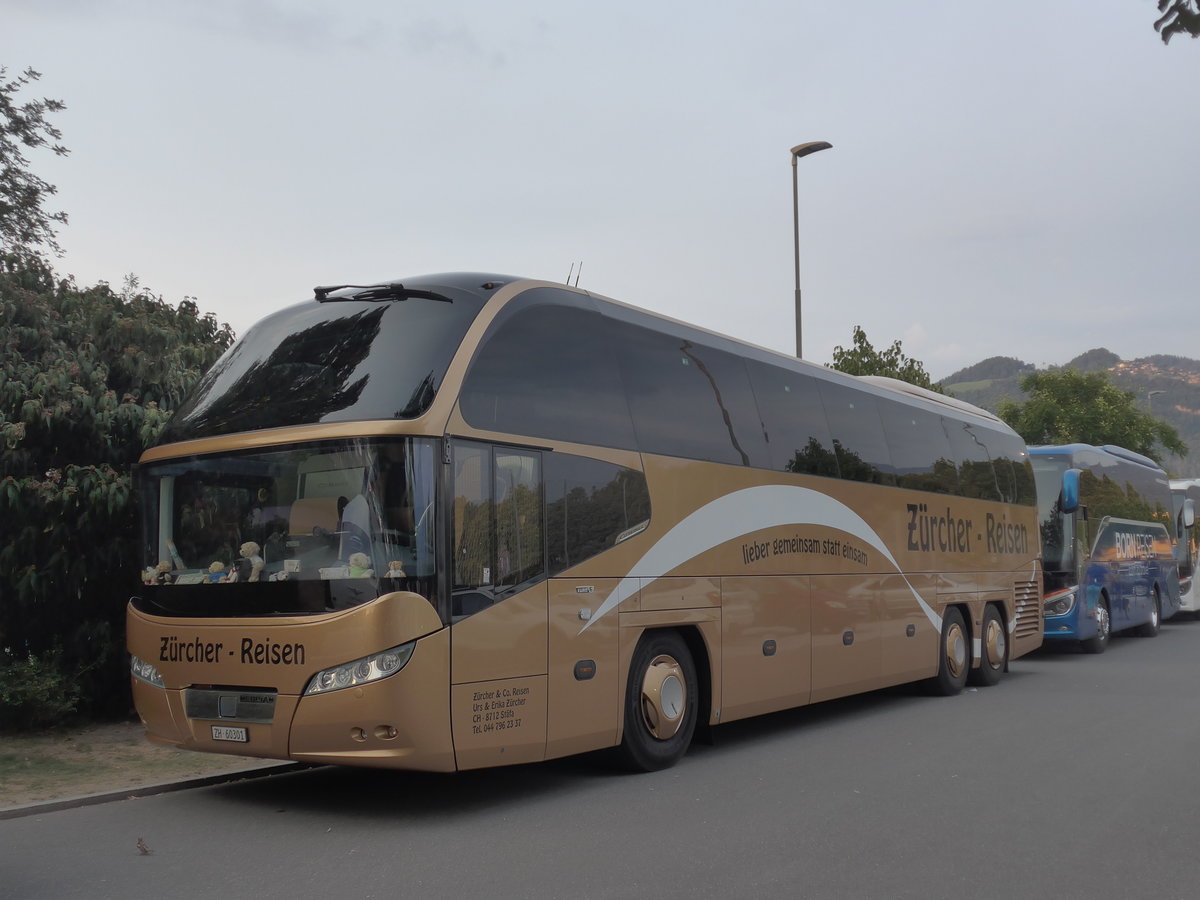 (195'505) - Zrcher, Stfa - ZH 60'301 - Neoplan am 4. August 2018 in Thun, Strandbad