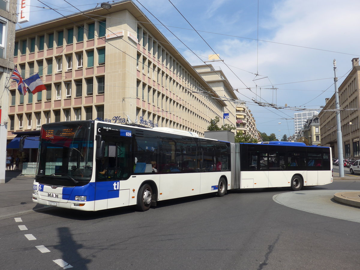 (195'755) - TL Lausanne - Nr. 659/VD 1335 - MAN am 6. August 2018 beim Bahnhof Lausanne