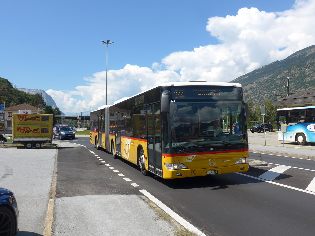 (196'070) - Buchard, Leytron - VS 104'345 - Mercedes am 19. August 2018 beim Bahnhof Gampel-Steg