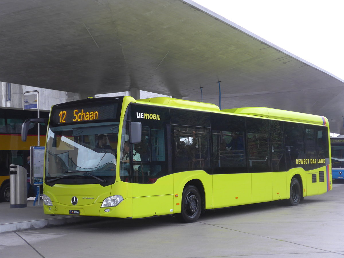 (196'335) - Aus Liechtenstein: LBA Vaduz - Nr. 45/FL 39'845 - Mercedes am 1. September 2018 beim Bahnhof Buchs