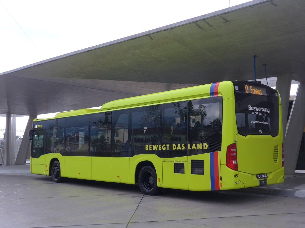 (196'336) - Aus Liechtenstein: LBA Vaduz - Nr. 45/FL 39'845 - Mercedes am 1. September 2018 beim Bahnhof Buchs