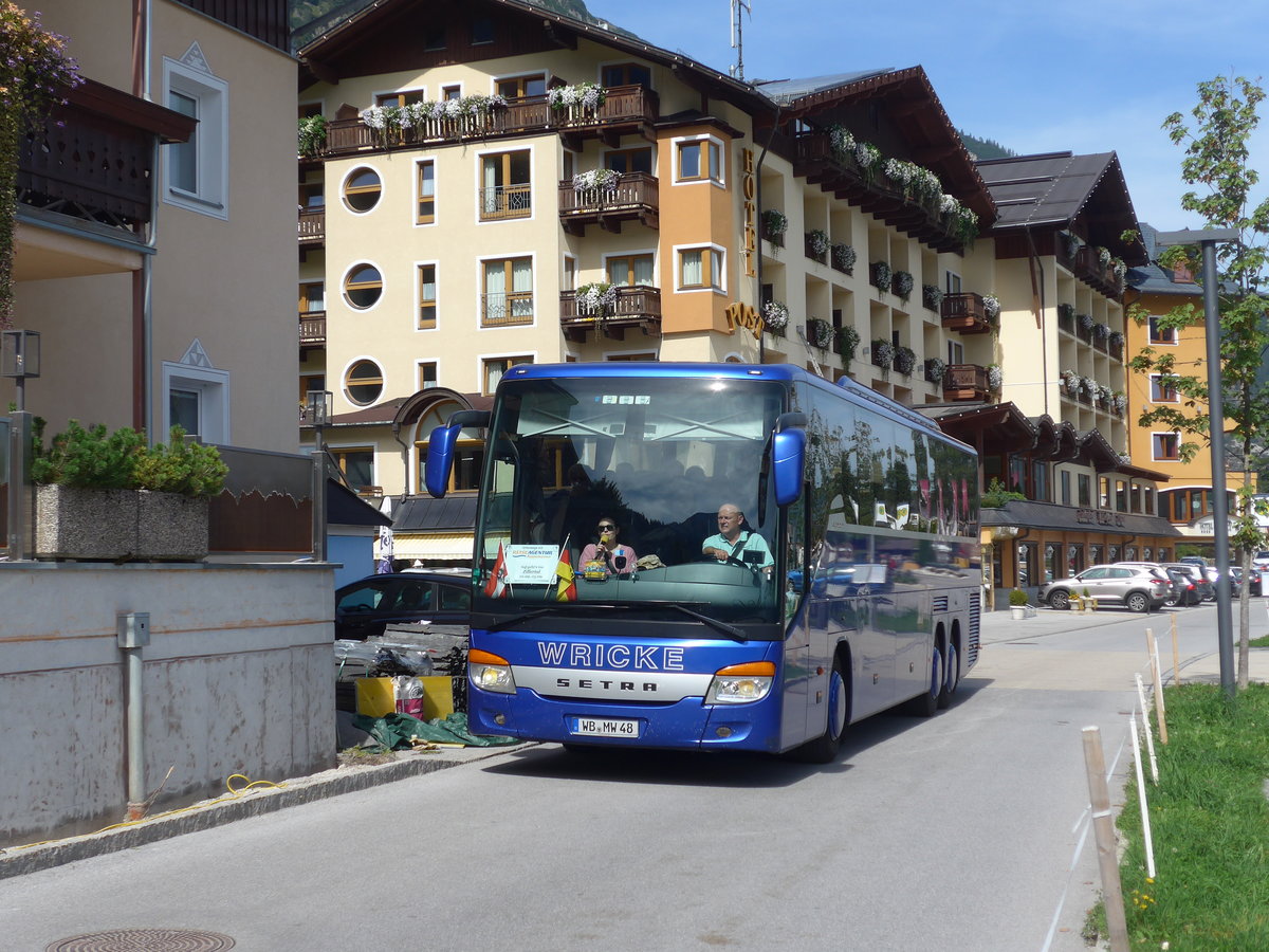 (196'785) - Aus Deutschland: Wricke, Coswig - WB-MW 48 - Setra am 11. September 2018 in Pertisau, Hotel Post