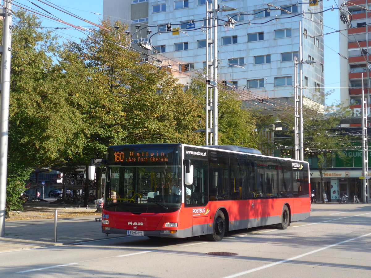 (197'071) - PostBus - BD 13'812 - MAN am 13. September 2018 beim Bahnhof Salzburg