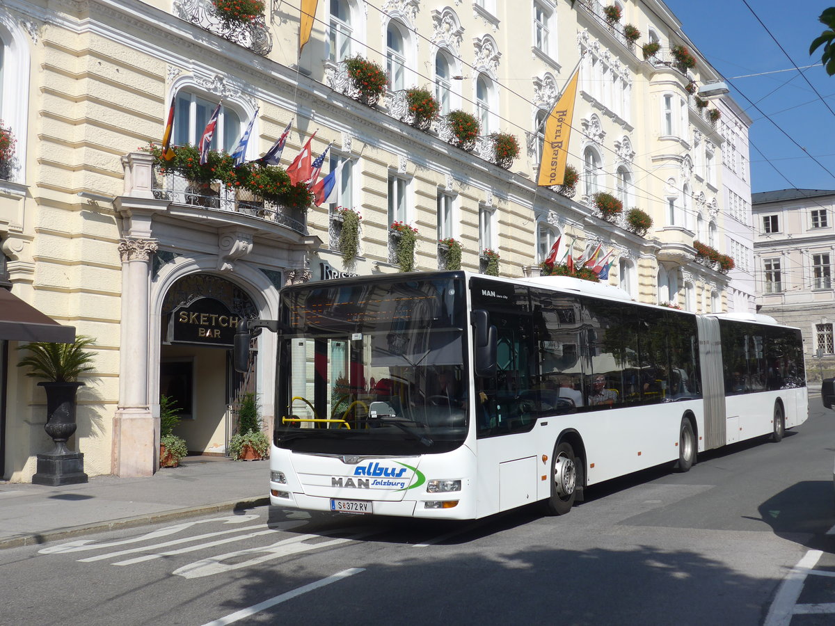 (197'236) - Albus, Salzburg - Nr. L1764/S 372 RV - MAN am 13. September 2018 in Salzburg, Makartplatz