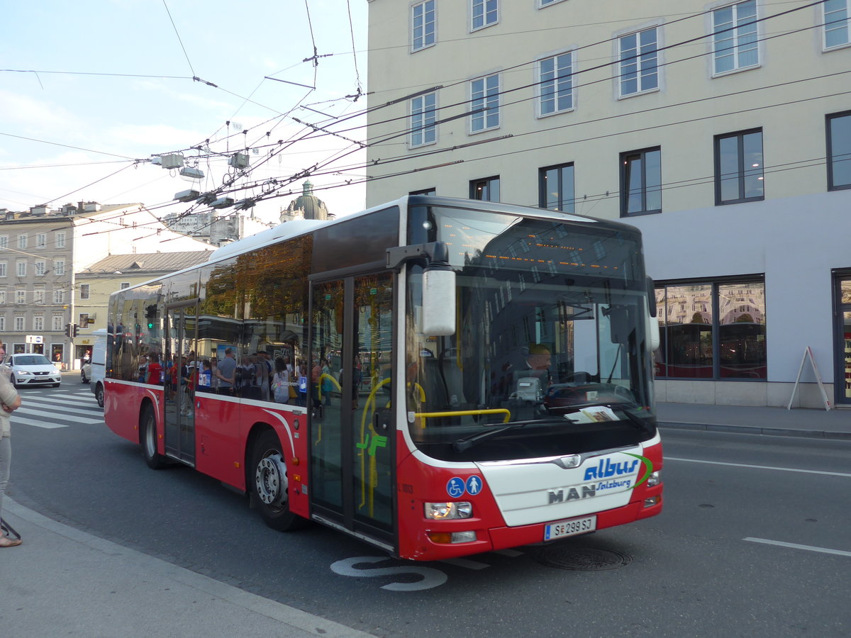 (197'344) - Albus, Salzburg - Nr. L1013/S 299 SJ - MAN am 13. September 2018 in Salzburg, Hanuschplatz