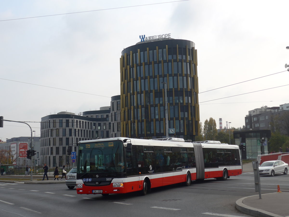 (198'553) - DPP Praha - Nr. 5009/7AC 3359 - SOR am 19. Oktober 2018 in Praha, Ndraz Veleslavn