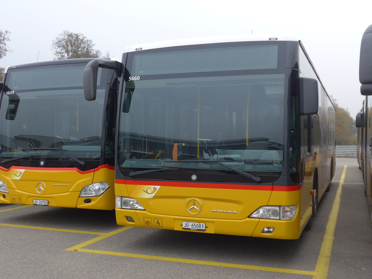 (199'212) - CarPostal Ouest - JU 65'083 - Mercedes (ex Nr. 21) am 4. November 2018 in Develier, Parkplatz