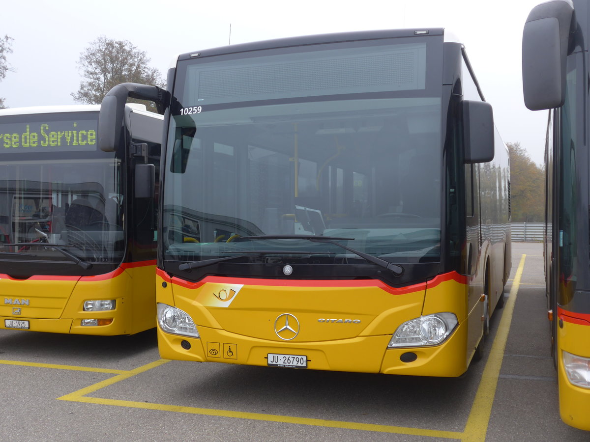 (199'213) - CarPostal Ouest - JU 26'790 - Mercedes (ex Nr. 5) am 4. November 2018 in Develier, Parkplatz