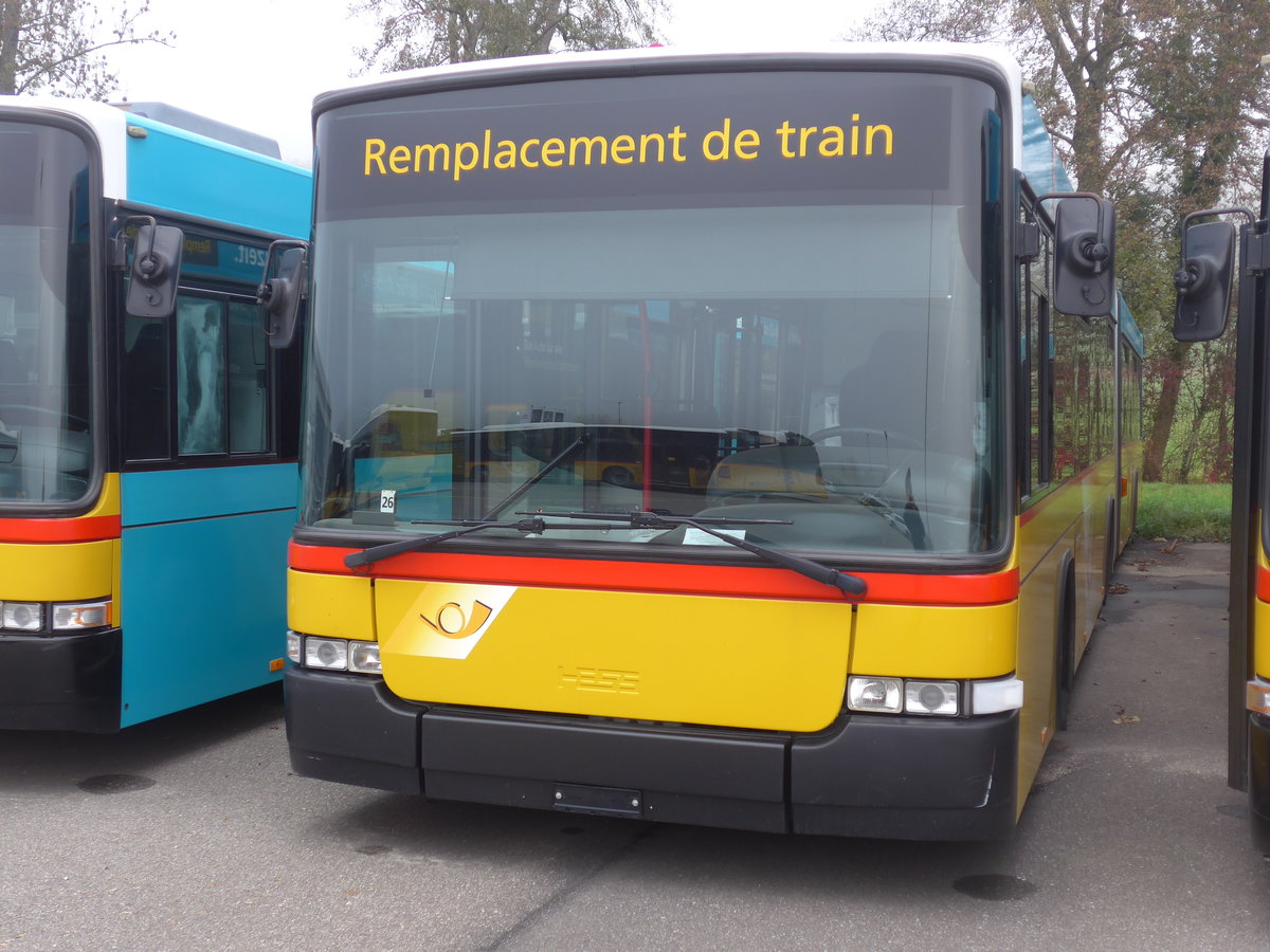 (199'223) - PostAuto Bern - Nr. 798 - Volvo/Hess (ex Bernmobil, Bern Nr. 262) am 4. November 2018 in Develier, Parkplatz