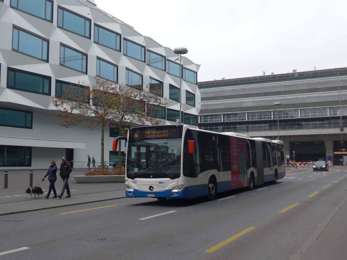 (199'363) - VBL Luzern - Nr. 182/LU 241'195 - Mercedes am 18. November 2018 in Luzern, Frohburgstrasse