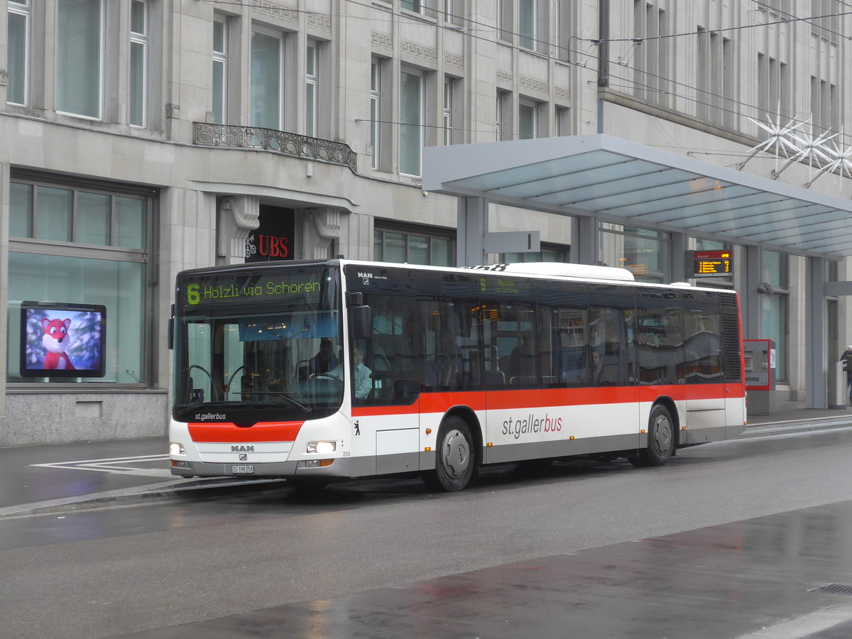 (199'479) - St. Gallerbus, St. Gallen - Nr. 258/SG 198'258 - MAN am 24. November 2018 beim Bahnhof St. Gallen