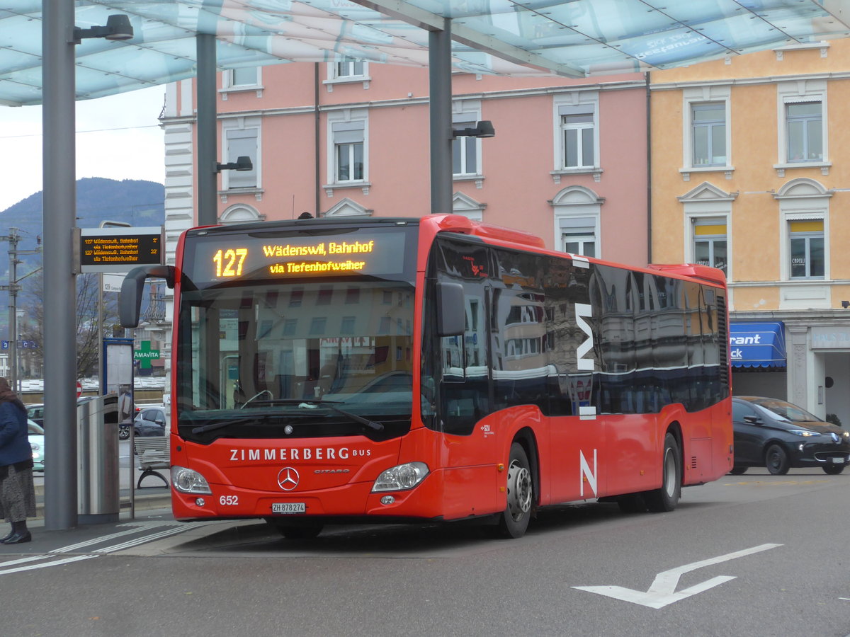 (199'799) - AHW Horgen - Nr. 652/ZH 878'274 - Mercedes am 8. Dezember 2018 beim Bahnhof Wdenswil