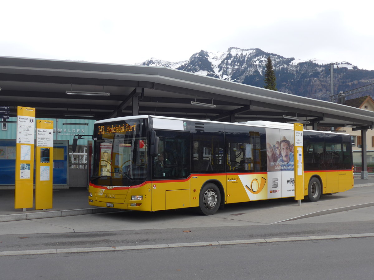 (199'839) - Dillier, Sarnen - Nr. 9/OW 10'001 - MAN am 8. Dezember 2018 beim Bahnhof Sarnen