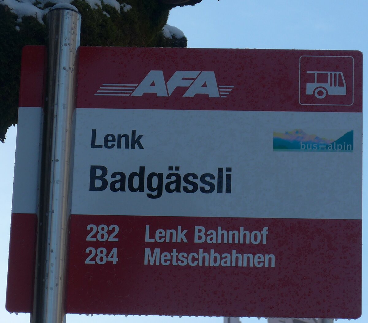 (200'204) - AFA-Haltestellenschild - Lenk, Badgssli - am 25. Dezember 2018