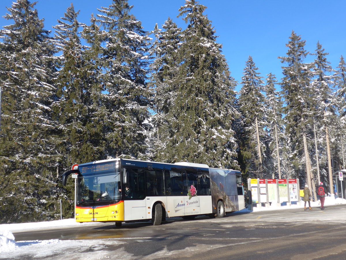 (200'282) - Bossi&Hemmi, Tiefencastel - GR 76'554 - MAN am 26. Dezember 2018 in Lenzerheide, Clavadoiras