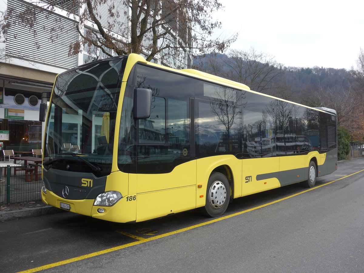 (200'428) - STI Thun - Nr. 186/BE 804'186 - Mercedes am 31. Dezember 2018 bei der Schifflndte Thun