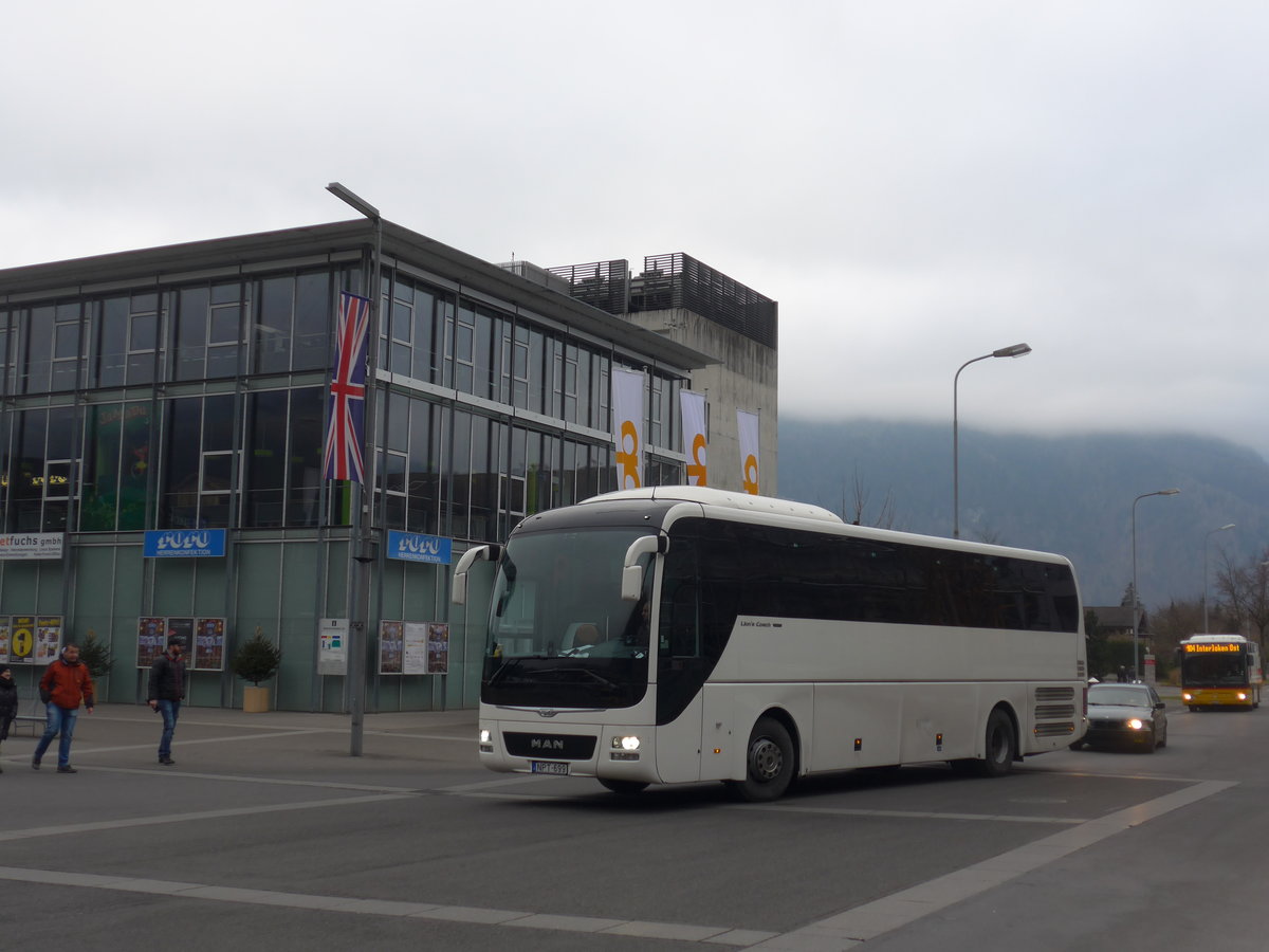 (200'526) - Aus Ungarn: ??? - NPT-699 - MAN am 1. Januar 2019 beim Bahnhof Interlaken Ost