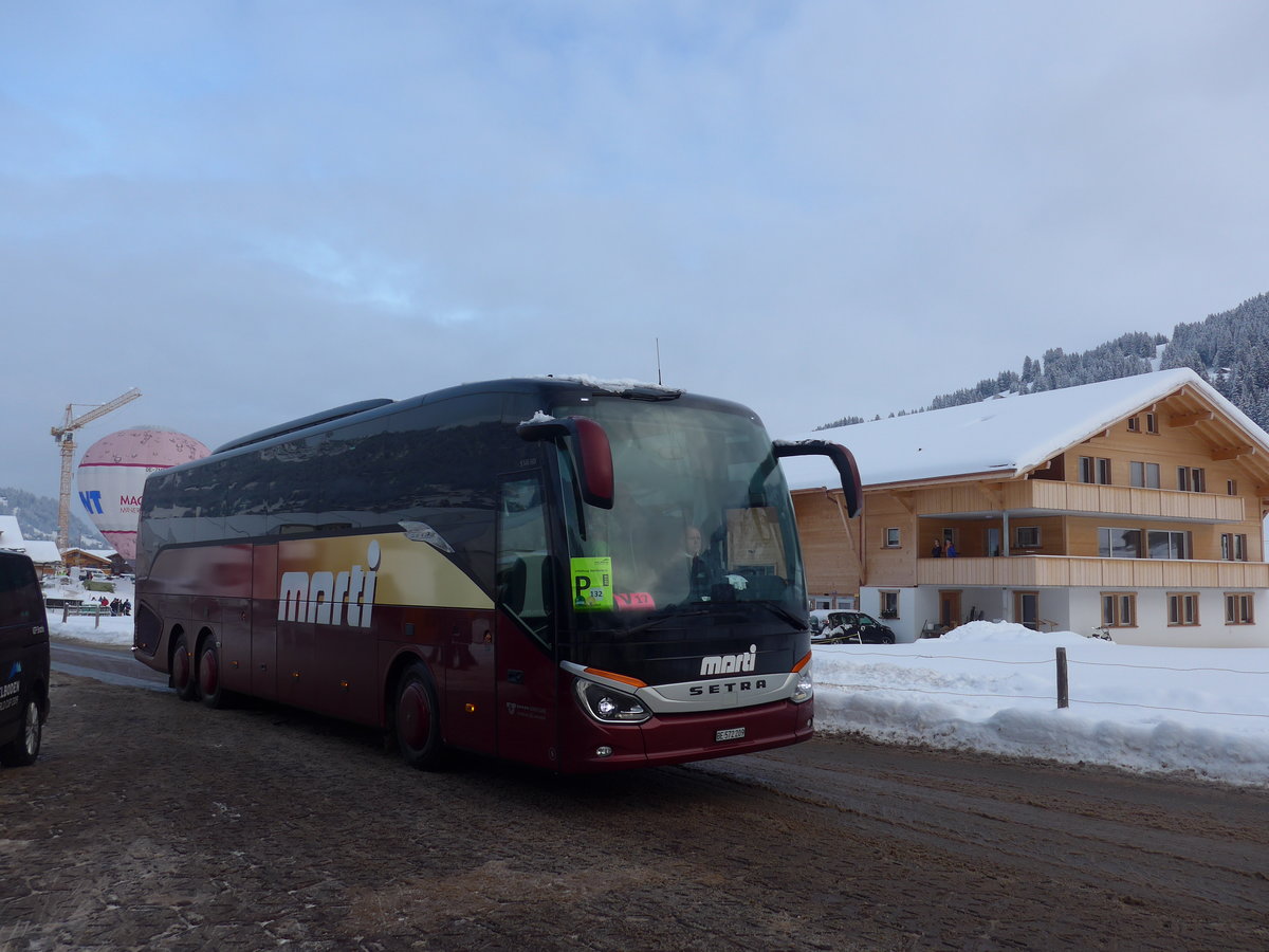 (200'797) - Marti, Kallnach - Nr. 9/BE 572'209 - Setra am 12. Januar 2019 in Adelboden, Weltcup