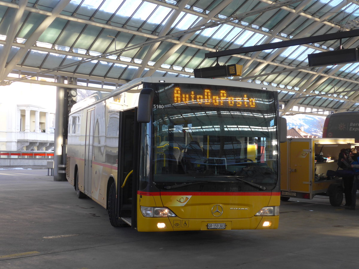 (201'225) - PostAuto Graubnden - GR 159'303 - Mercedes am 19. Januar 2019 in Chur, Postautostation