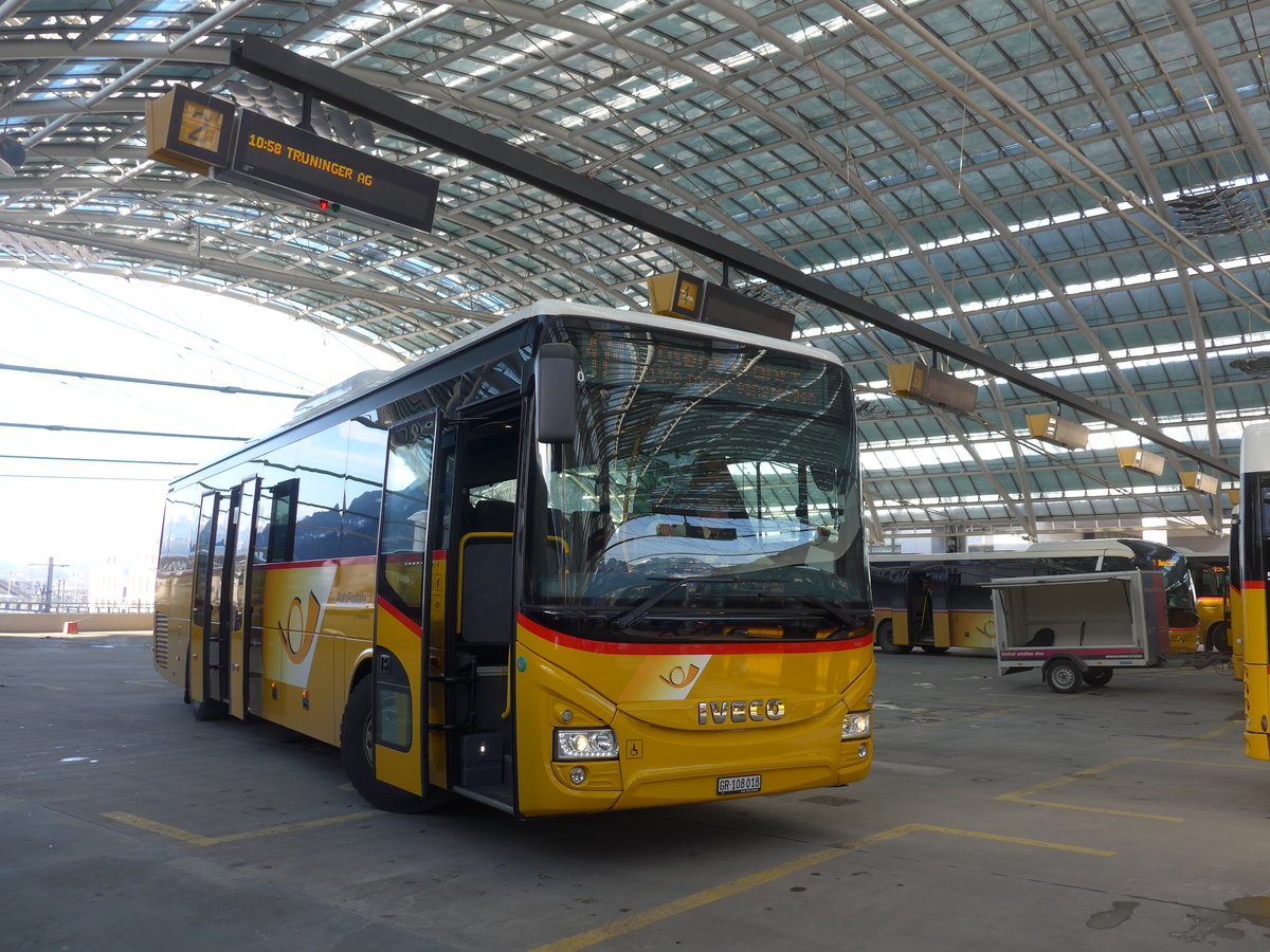 (201'256) - TpM, Mesocco - Nr. 18/GR 108'018 - Iveco am 19. Januar 2019 in Chur, Postautostation