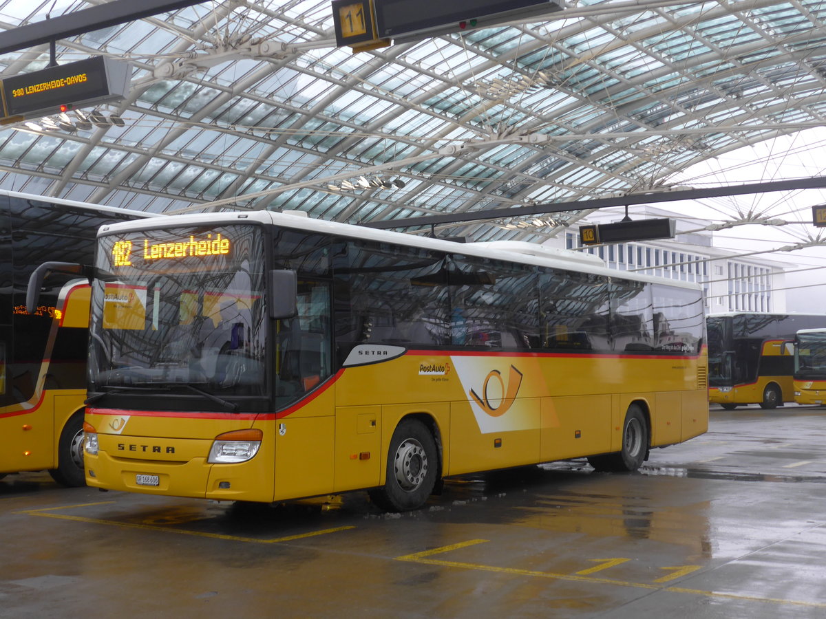 (201'381) - PostAuto Graubnden - GR 168'606 - Setra am 2. Februar 2019 in Chur, Postautostation