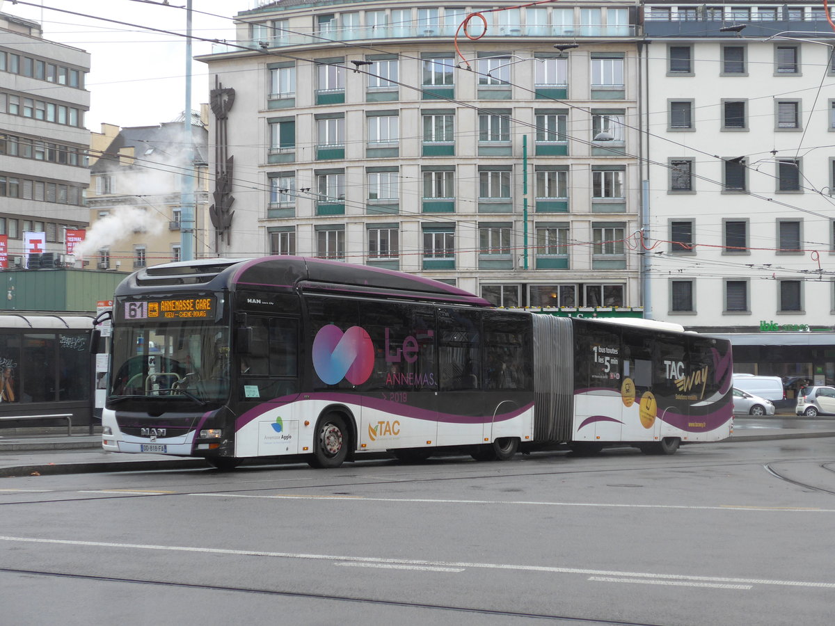 (202'253) - Aus Frankreich: TAC Annemasse - Nr. 509/DD 818 FA - MAN am 11. Mrz 2019 beim Bahnhof Genve