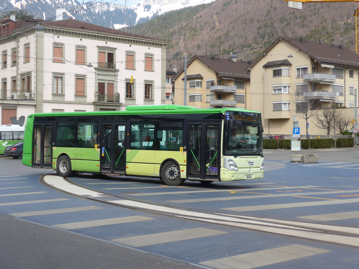 (202'454) - TPC Aigle - Nr. 301/VD 1201 - Irisbus am 17. Mrz 2019 beim Bahnhof Aigle