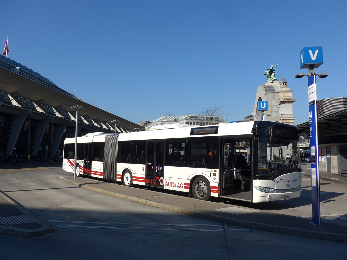 (202'934) - ARAG Ruswil - Nr. 41/LU 121'413 - Solaris am 23. Mrz 2019 beim Bahnhof Luzern