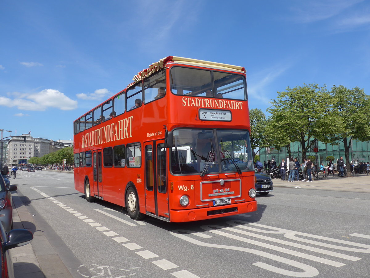 (204'920) - Die Roten Doppeldecker, Hamburg - Nr. 6/HH-MM 5725 - MAN/Waggon Union (ex BVG Berlin Nr. 3198) am 11. Mai 2019 in Hamburg, Jungfernstieg