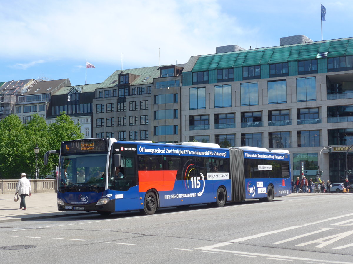 (204'926) - HHA Hamburg - Nr. 7622/HH-YB 1682 - Mercedes am 11. Mai 2019 in Hamburg, Jungfernstieg