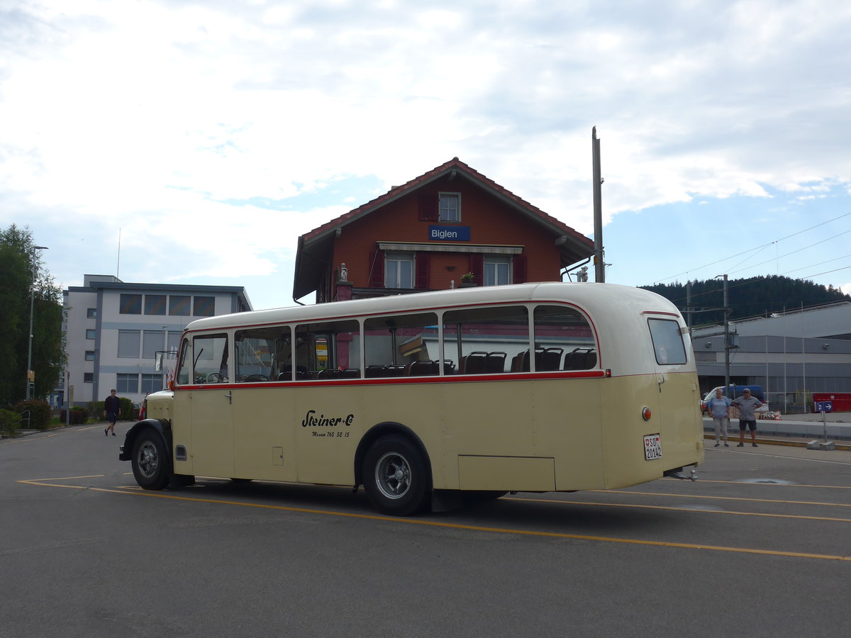 (207'446) - Steiner, Messen - SO 20'142 - Berna/Hess (ex Brtschi, Biberen) am 7. Juli 2019 beim Bahnhof Biglen