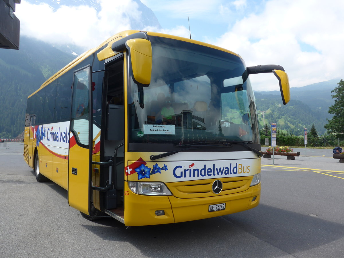 (207'691) - AVG Grindelwald - Nr. 25/BE 73'249 - Mercedes am 9. Juli 2019 beim Bahnhof Grindelwald