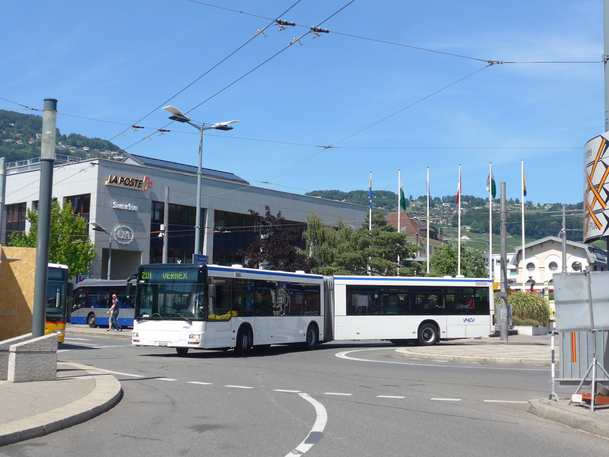 (208'466) - VMCV Clarens - Nr. 904/VD 463'528 - MAN (ex transN, La Chaux-de-Fonds Nr. 241; ex TN Neuchtel Nr. 241) am 4. August 2019 beim Bahnhof Vevey