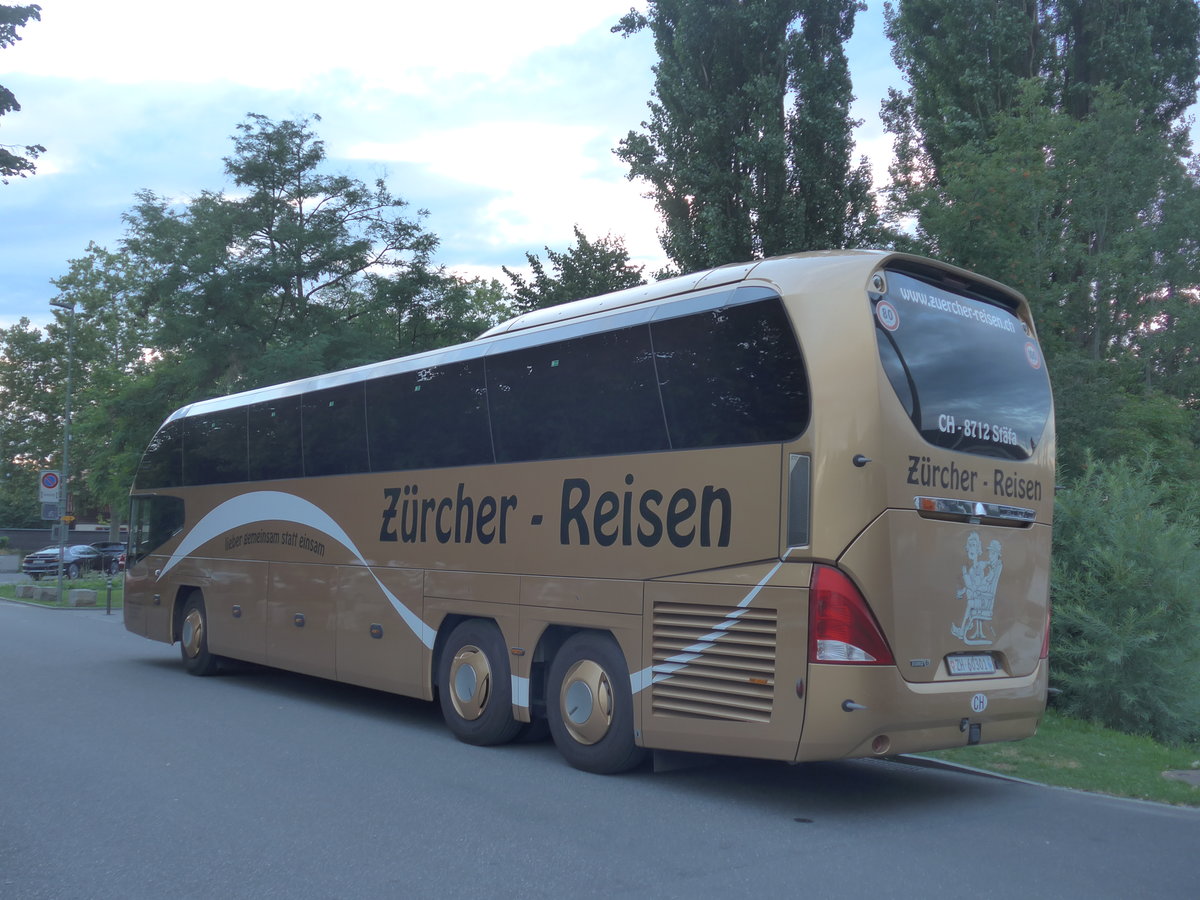 (208'627) - Zrcher, Stfa - ZH 60'301 - Neoplan am 10. August 2019 in Thun, Strandbad