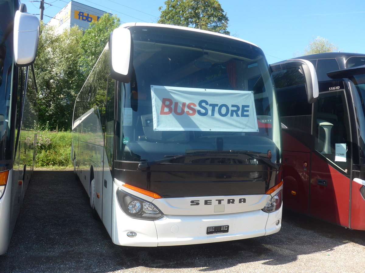 (208'653) - Aus Holland: Besseling, Amersfoort - (76-BDR-8) - Setra am 11. August 2019 in Kloten, EvoBus