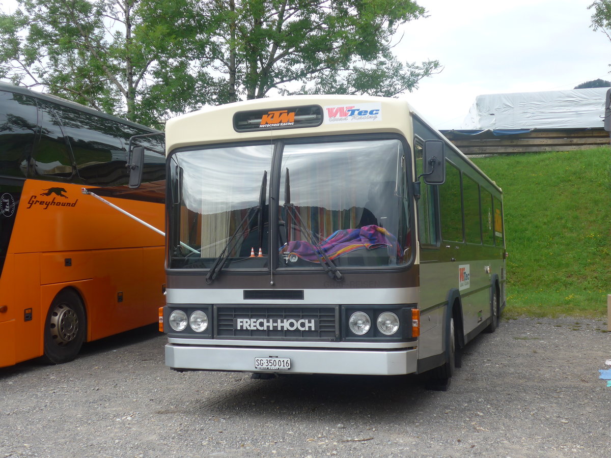 (208'805) - Matttmann, Wattwil - SG 350'016 - Mercedes/FHS am 17. August 2019 in Atzmnnig, Schutt