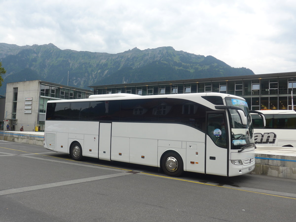 (209'209) - Burkhard, Uster - ZH 927'365 - Mercedes am 1. September 2019 beim Bahnhof Interlaken Ost