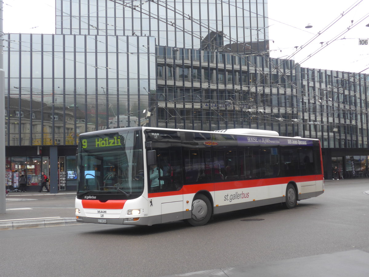 (209'943) - St. Gallerbus, St. Gallen - Nr. 260/SG 198'260 - MAN am 6. Oktober 2019 beim Bahnhof St. Gallen