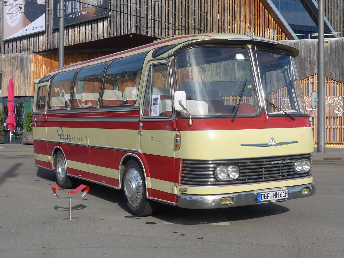 (210'100) - Aus Deutschland: Dietz Reisen - DGF-NH 61H - Neoplan/Auwrter am 12. Oktober 2019 in Bern, Westside