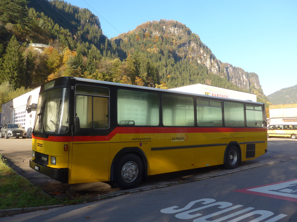 (210'518) - Barenco, Faido - TI 1393 - FBW/Hess (ex AMSA Chiasso Nr. 18) am 26. Oktober 2019 in Faido, Garage