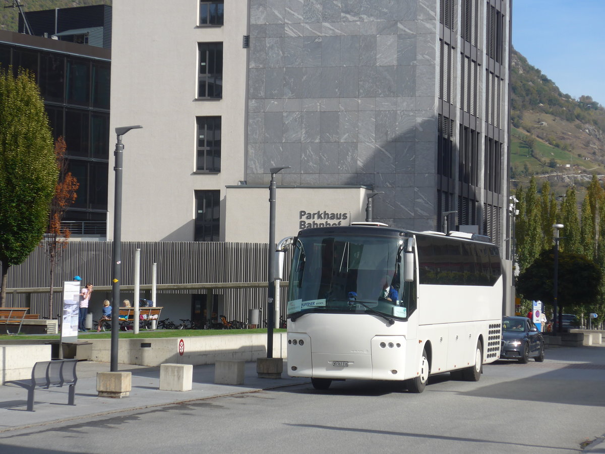 (210'637) - Ruffiner, Turtmann - VD 563'316 - Bova am 27. Oktober 2019 beim Bahnhof Visp