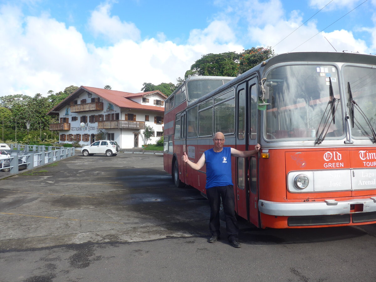 (212'457) - Ulrich, Nuevo Arenal - FBW/Vetter-R&J Anderthalbdecker (ex Wespe, CH-Altsttten; ex AFA Adelboden/CH Nr. 6) am 26. November 2019 in Nuevo Arenal, Los Hroes (Teilaufnahme)