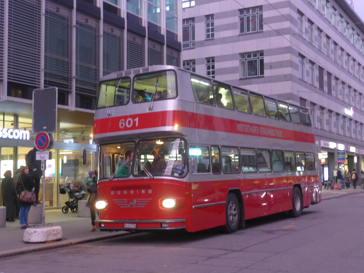 (212'674) - WV Winterthur - Nr. 601/ZH 203'738 - Bssing (ex Nr. 201; ex Amt fr Luftverkehr, Zrich Nr. 47; ex Swissair, Zrich Nr. 23) am 7. Dezember 2019 in Winterthur, Schmidgasse