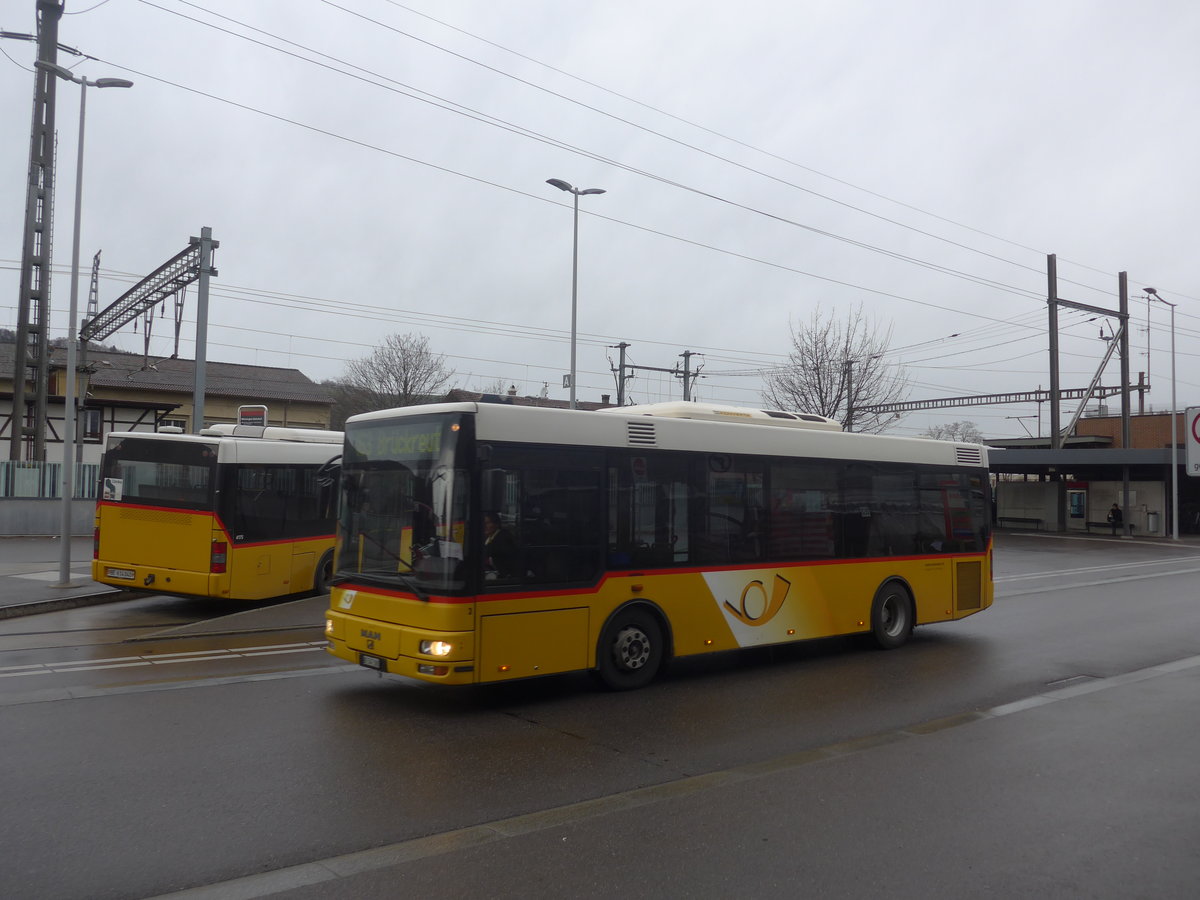 (212'854) - Lengacher, Wichtrach - Nr. 3/BE 547'388 - MAN/Gppel am 9. Dezember 2019 beim Bahnhof Mnsingen