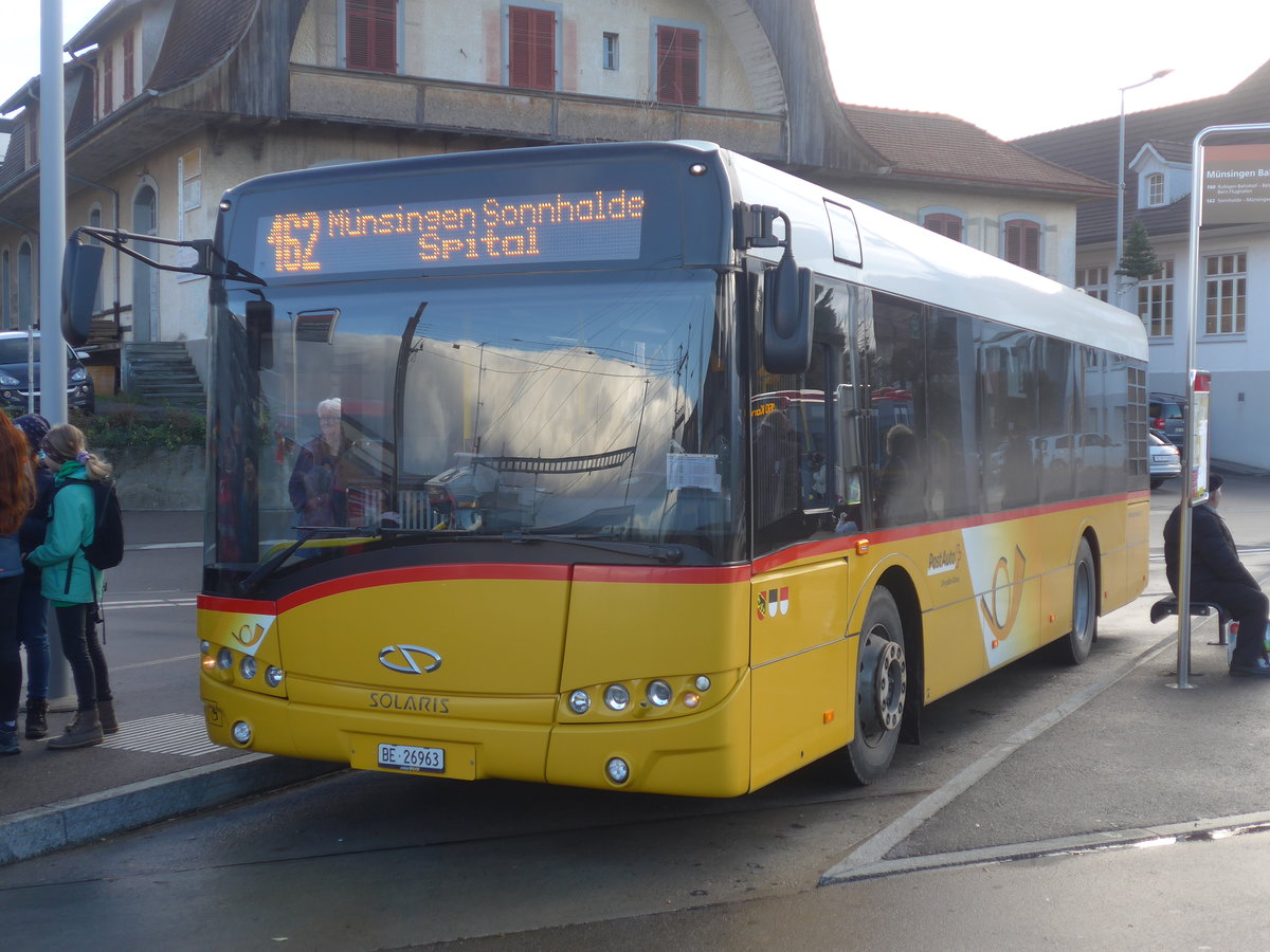 (212'913) - Lengacher, Wichtrach - Nr. 4/BE 26'963 - Solaris am 14. Dezember 2019 beim Bahnhof Mnsingen