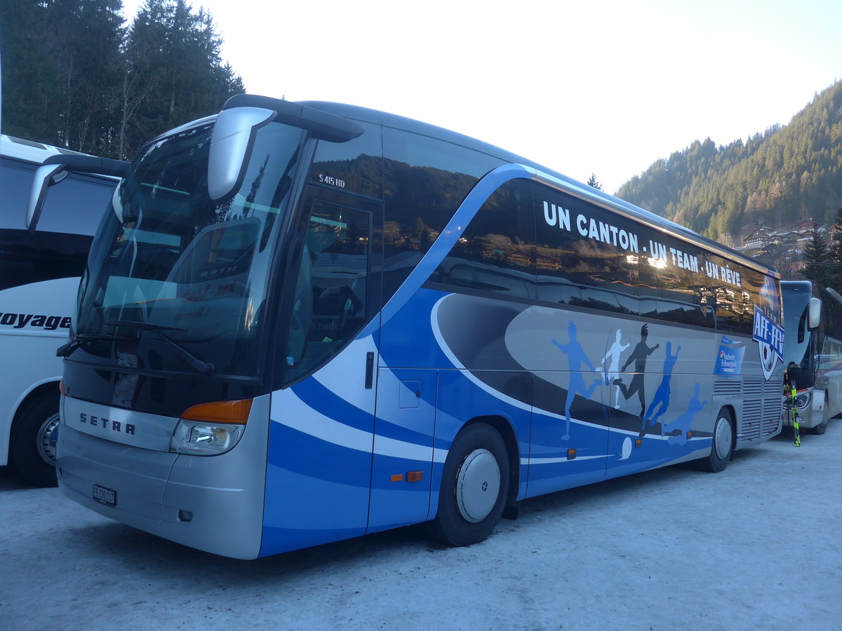 (213'731) - liane, Botterens - FR 330'117 - Setra am 11. Januar 2020 in Adelboden, ASB