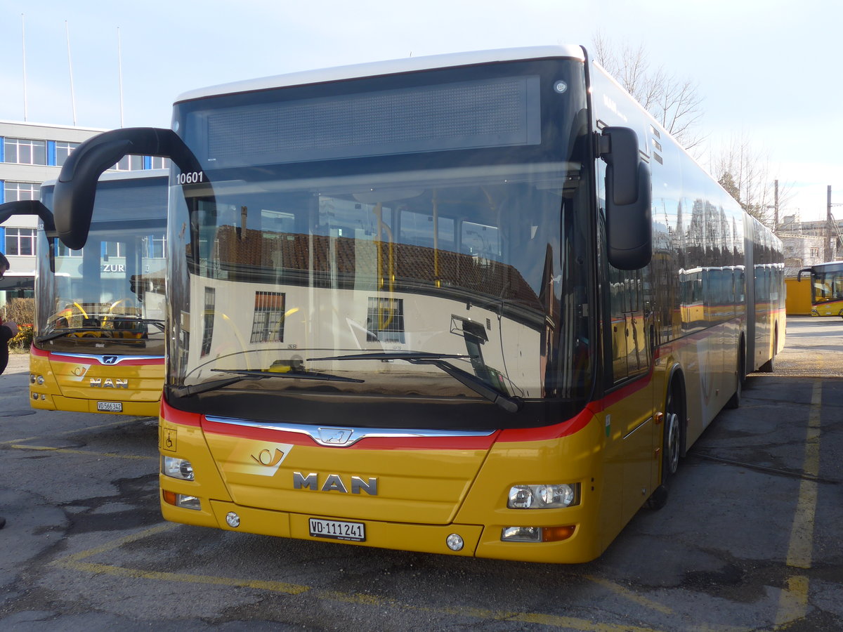 (214'354) - CarPostal Ouest - VD 111'241 - MAN am 16. Februar 2020 in Yverdon, Garage