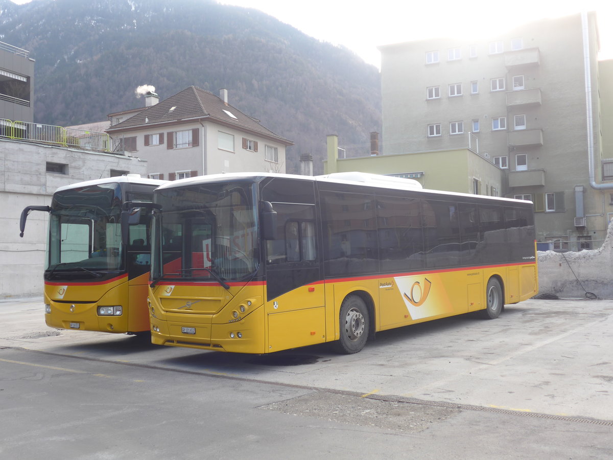 (214'939) - PostAuto Graubnden - GR 101'652 - Volvo am 1. Mrz 2020 in Chur, Garage